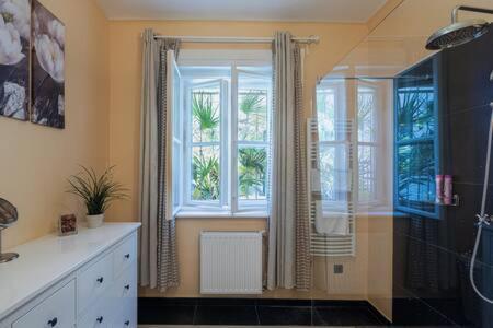 Appartement Charming Flat In The Center à Budapest Extérieur photo